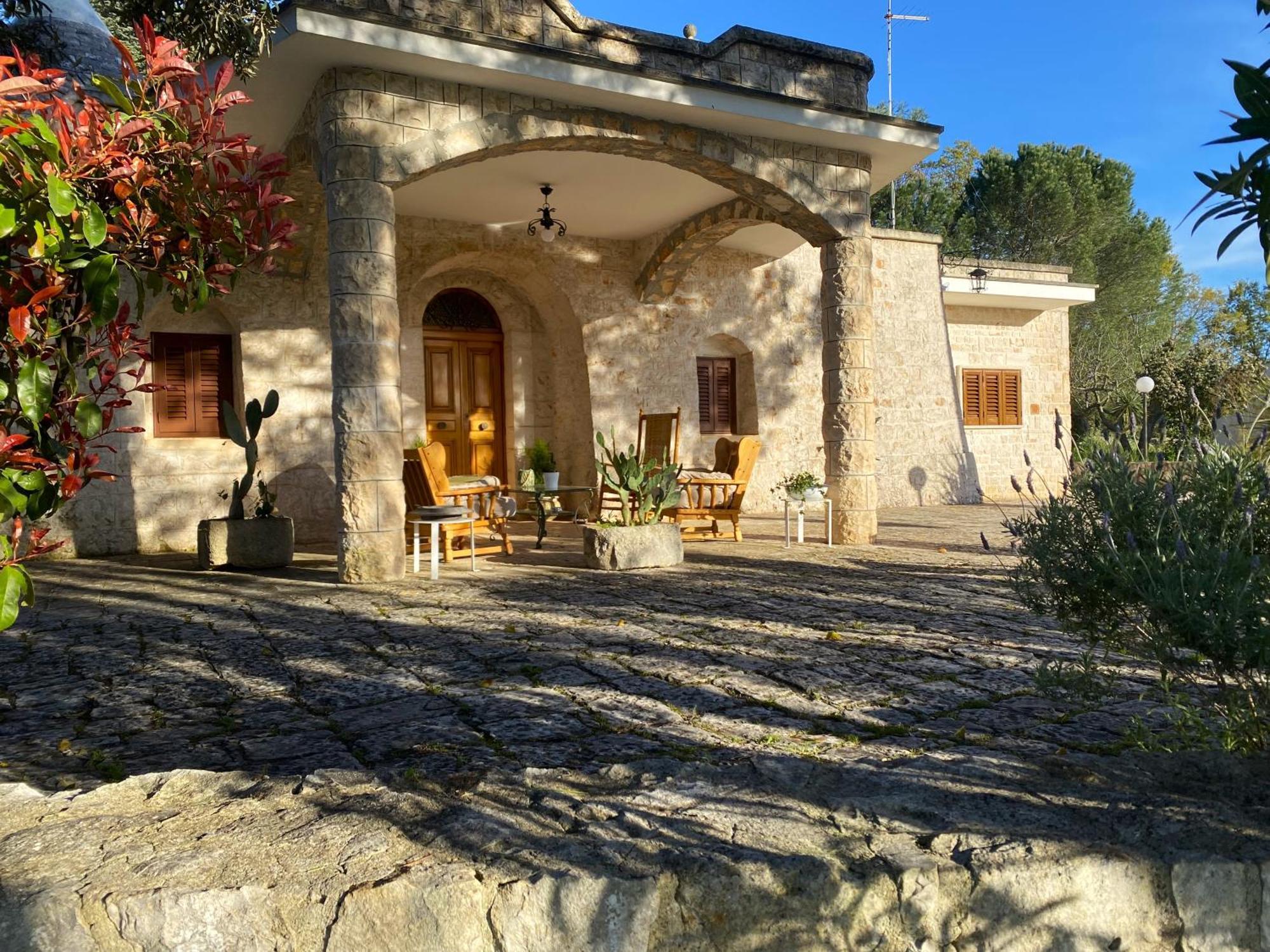 Trulli Pinnacoli Locorotondo Buitenkant foto